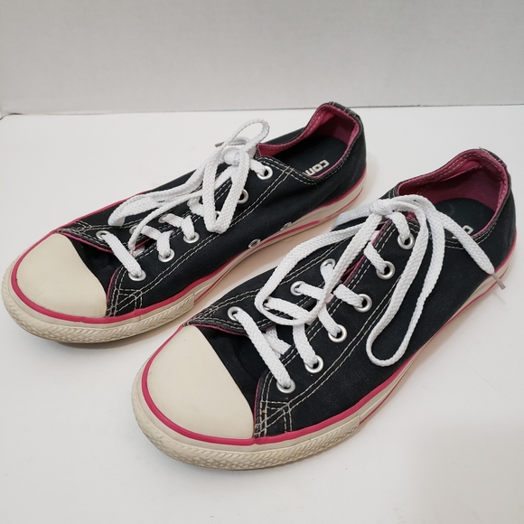 Sz 5 Junior Converse Black White & Pink Trim Shoes - Picture 2 of 8